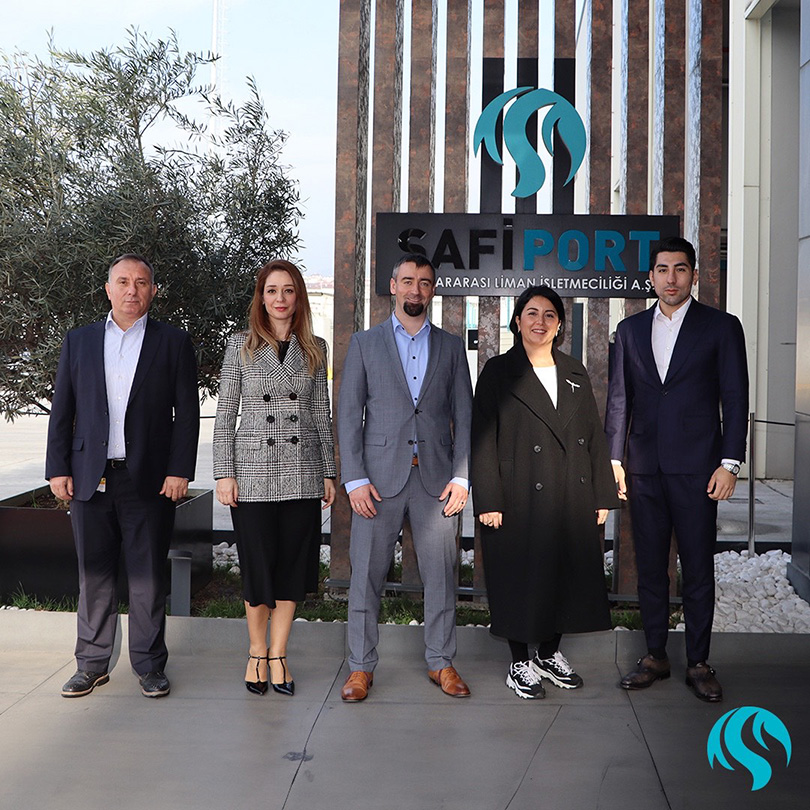 We welcomed Mr. Jan Berlet, CEO of VAKO and Ms. Duygu Asildoğan, Borusan Otomotiv Logistics Manager at our port.