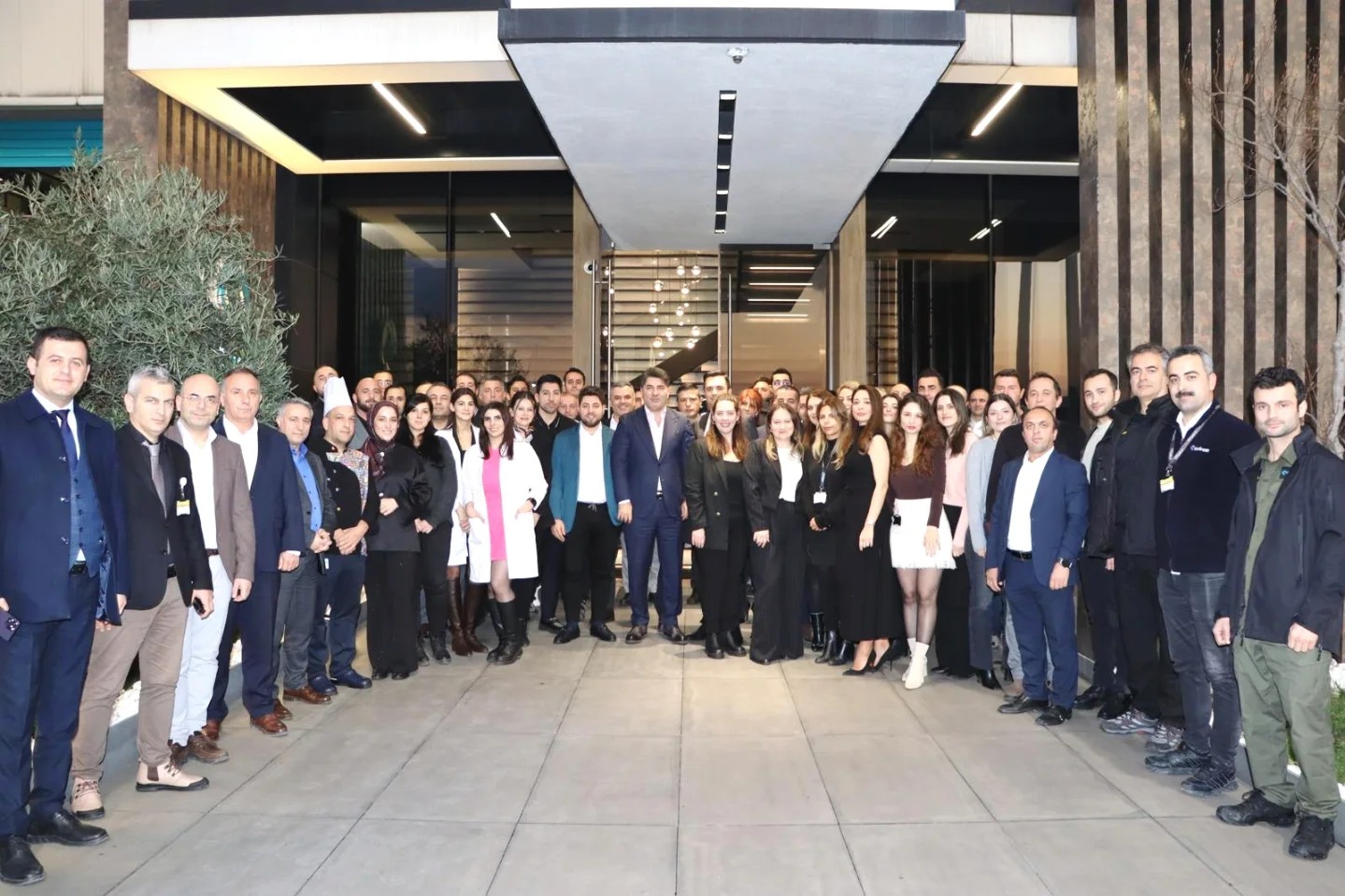 Our Chairman of the Board of Directors, Mr. Hakan Safi and our Board Members came together with our port employees on the last day of the year. Our Chairman offered his congratulations for the year 2024 and wished unity, solidarity and sustainable success for the new year.