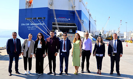 The ship, which operates in Asia, Northern Europe, Mediterranean and Marmara regions, is 200 meters long, 38 meters wide and has a capacity of 7,000 CEUs. 5,000 vehicles were loaded and approximately 1,000 vehicles were discharged on its first voyage to Safiport. With the first ro-ro vessel of CMA CGM calling at our port, our cooperation in both container and ro-ro continues to strengthen.