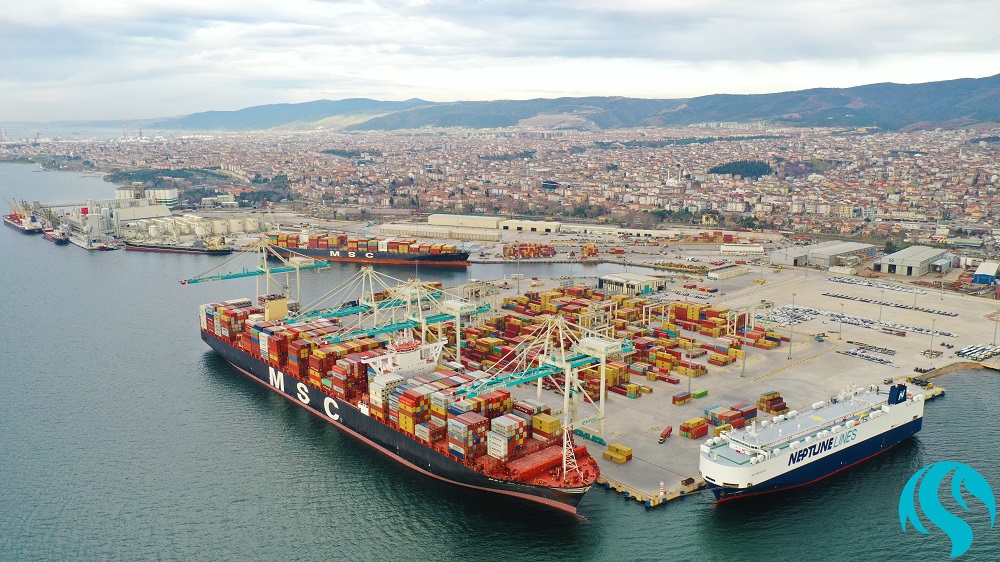 We continue to host giant ships in the biggest port of Marmara.