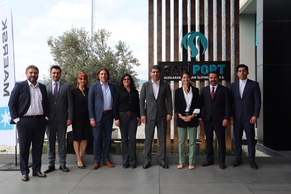 MAERSK, one of the world's leading maritime transportation companies, visited our port. During the visit of senior purchasing managers Ms. Beatriz Yera, Mr. Jur Glerum, Ms. Marta Sanchez and Mr. Volkan Erdem to our port, opinions were exchanged about intermodal operations.